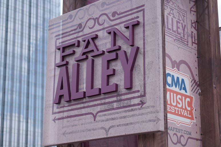 Architectural_Signage_featured image