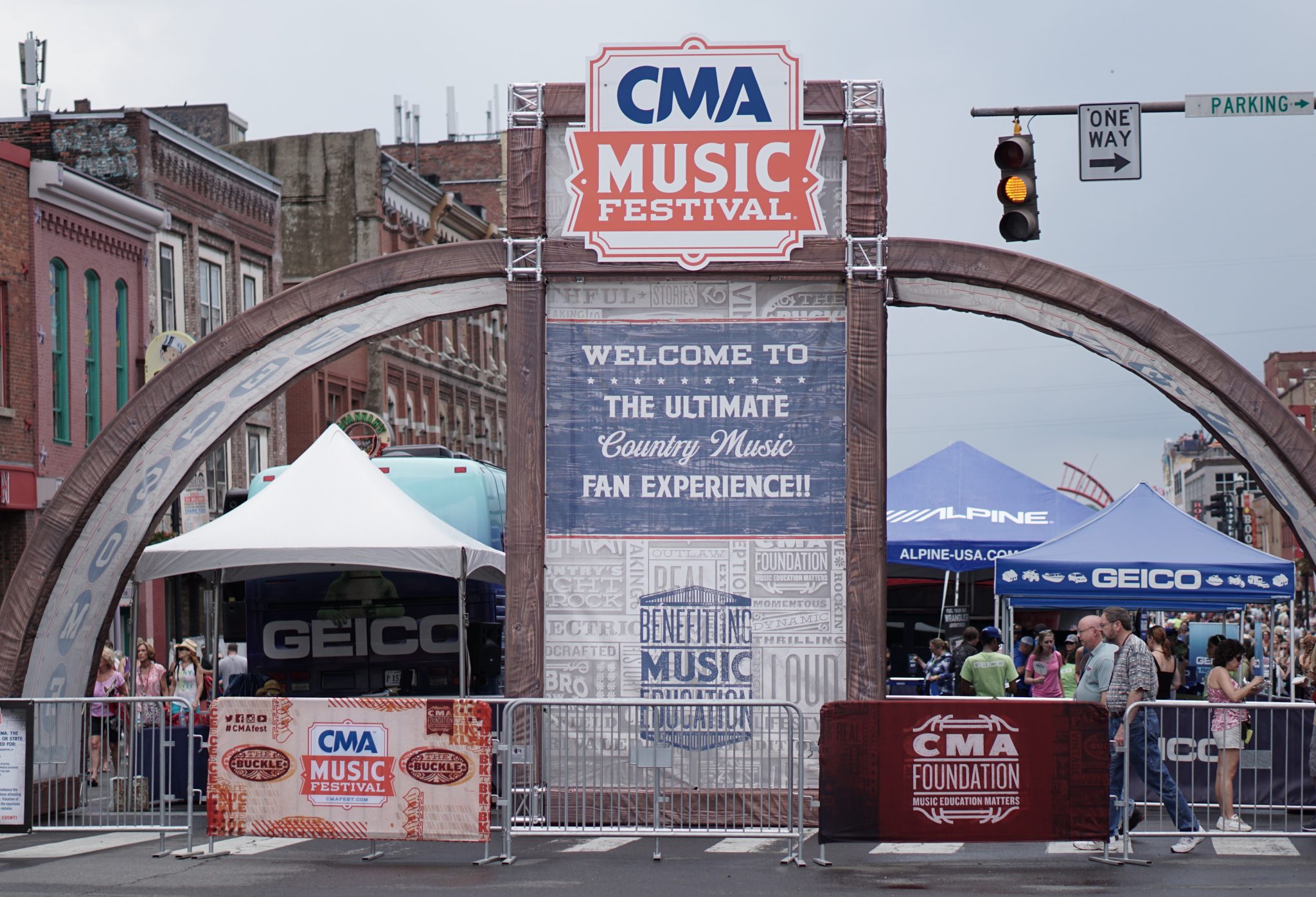 How_to_Brand_Your_Event-_Festivals_blog image 1